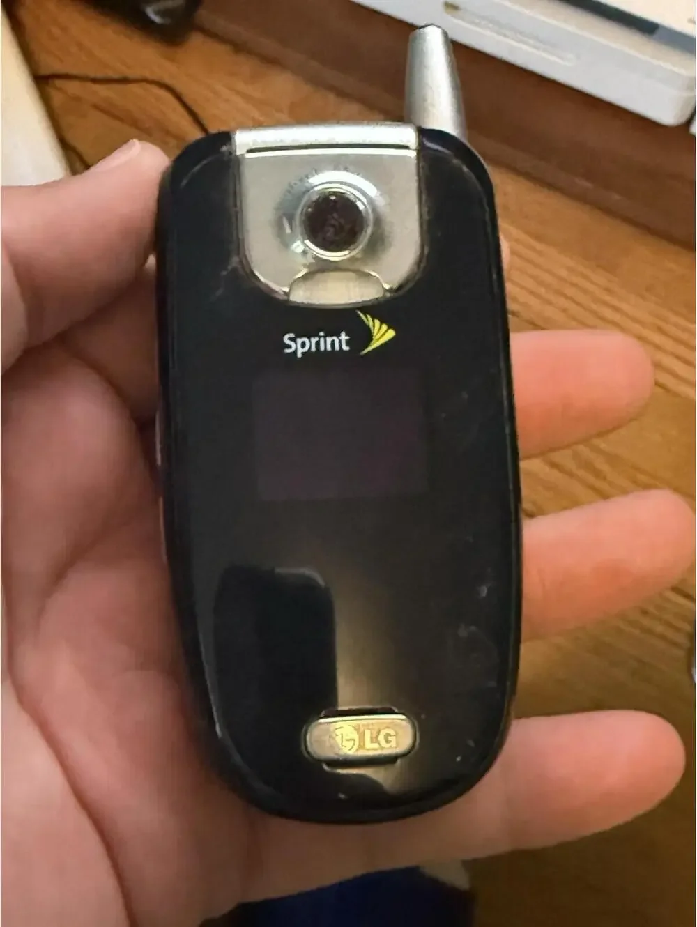 LG LX350 LX 350 LX-350 - (Sprint) FLIP Cellular Phone ( Untested) No Power Cord